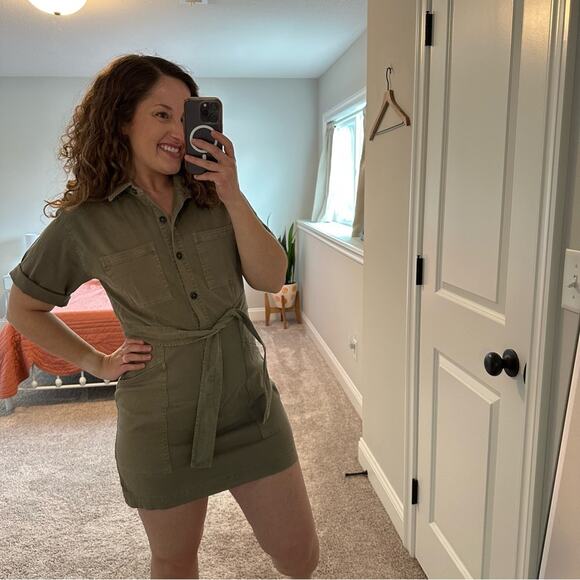 NWT Tuckernuck Velvet by Graham & Spencer Green Button Front Mini Dress Small - Picture 4 of 14